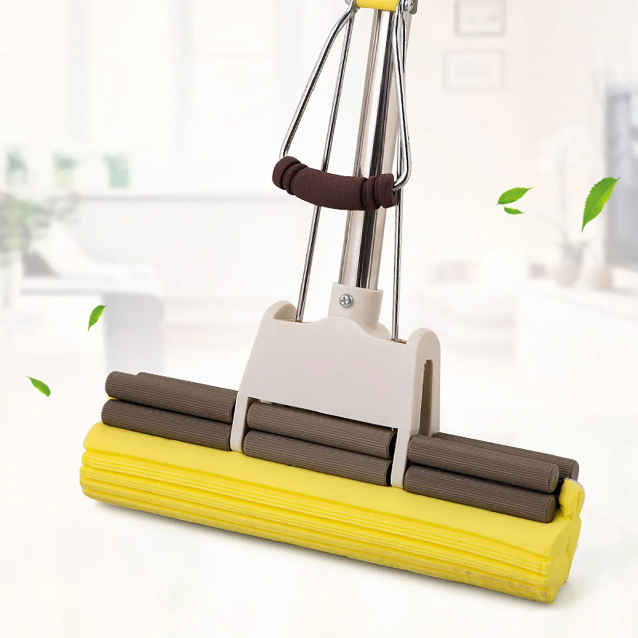 Squeeze Self-Draining Absorbent Mop