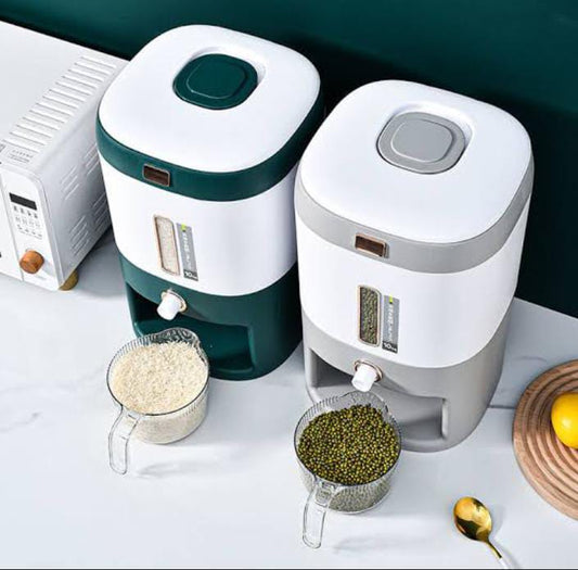 Storage Box With Measuring Cup and Lid