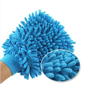 Microfibre cleaning gloves